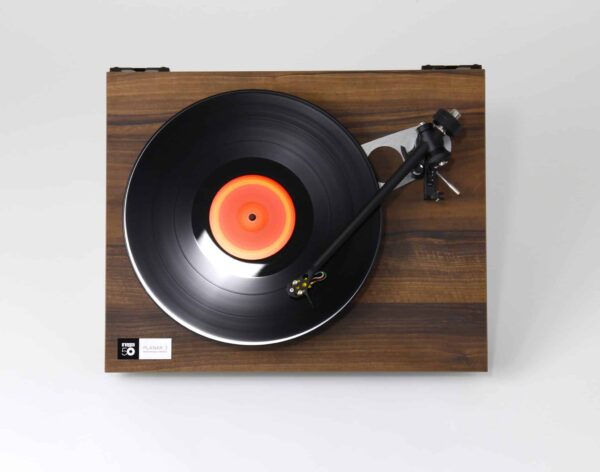 Rega P3 50th Anniversary Edition Turntable | Hifi Guru